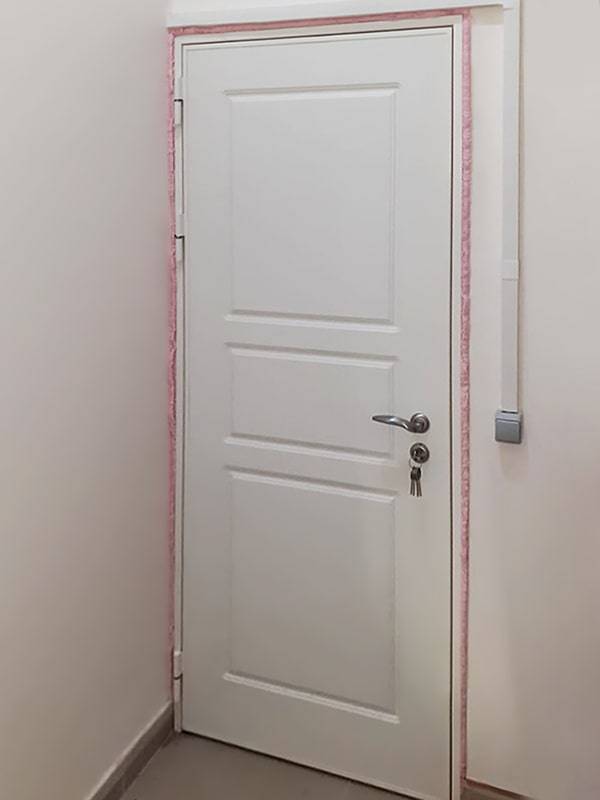 Белая МДФ дверь Белая МДФ дверь